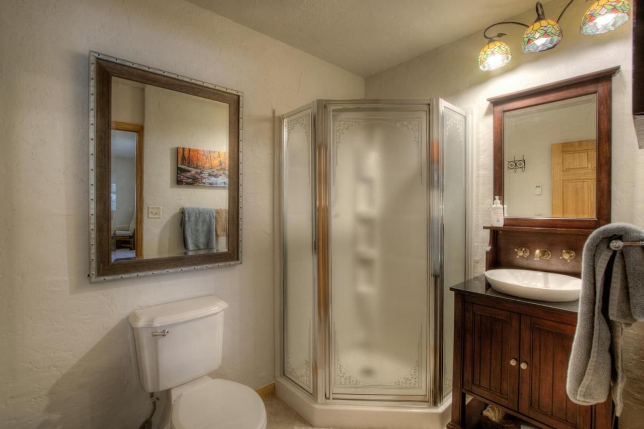 קאסטר Eagle Pine Lodge מראה חיצוני תמונה